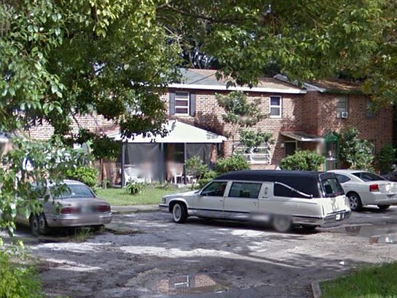 3rd image of 1749 Powhattan St