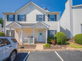 10 Hammett Grove Ln, Greer, SC 29650