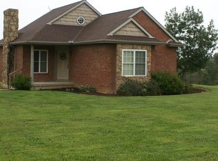 150 Kerns Ln, Jonesville, KY 41052