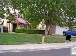 1637 E Avenue J4, Lancaster, CA 93535