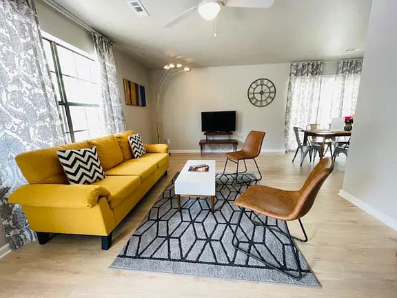 2nd image of 2724 N Arroyo Ave #2724