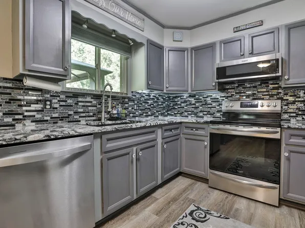 2 Dove Street, Boscawen, NH 03303