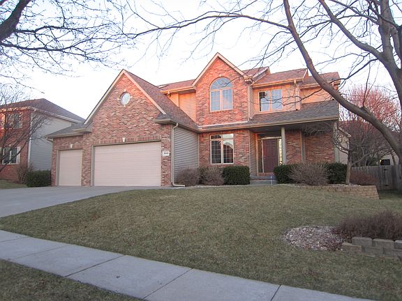 2nd image of 7440 Elk Creek Dr