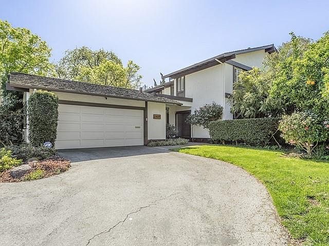 1st image of 2409 Sharon Oaks Dr