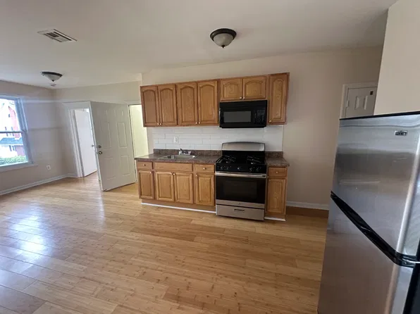 138 Sanford St Floor 1, East Orange, NJ 07018