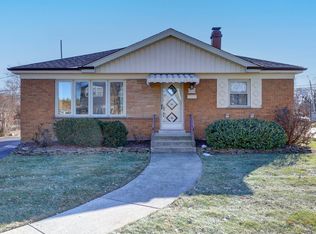 11111 Shelley St, Westchester, IL 60154