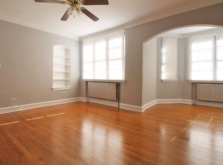 417A S Taylor Ave APT 3A, Oak Park, IL 60302