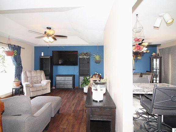 4th image of 1705 Hogantown Dr