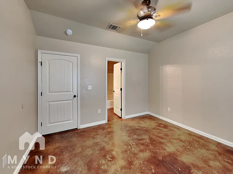 112 Jolin Ln — Photo 10