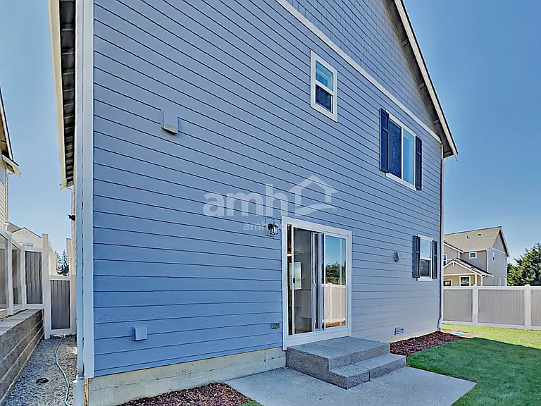 10603 137th St E — Photo 17