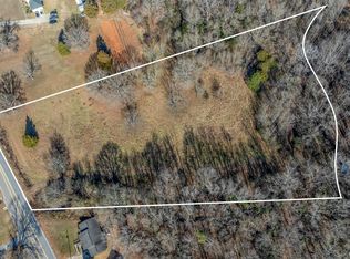 706 Hellams St, Fountain Inn, SC 29644