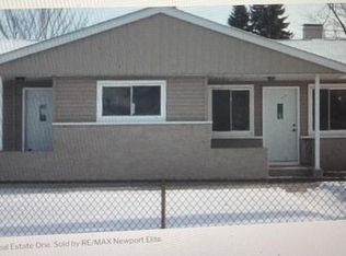 1826 85th St, Kenosha, WI 53143