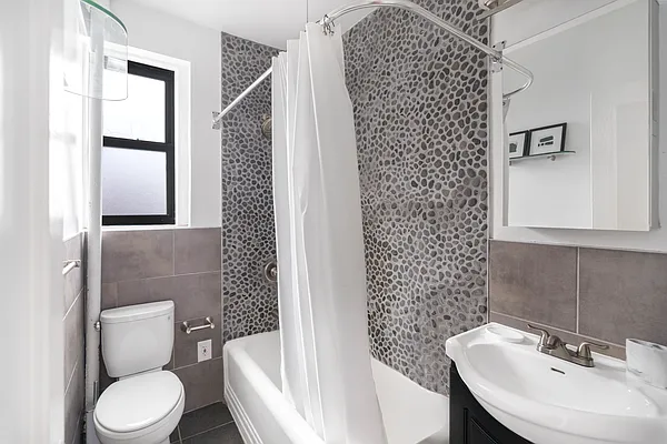 Sold by Compass | media 5