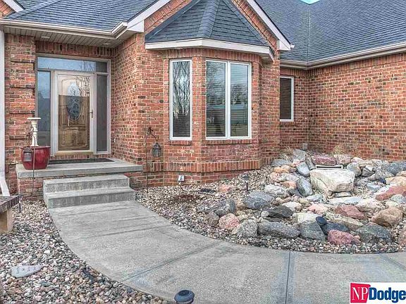 2nd image of 7657 Saddle Dr
