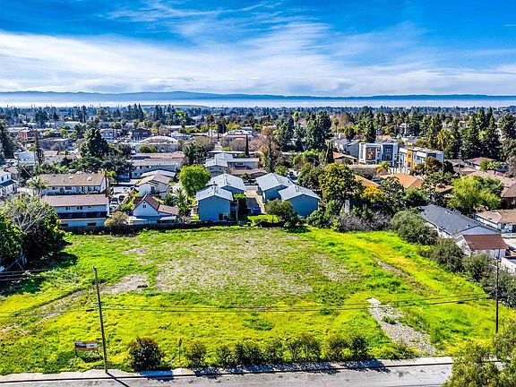 3rd image of 40871 High St