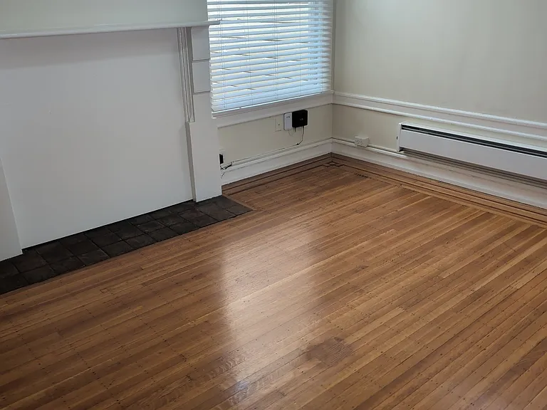 1449 Washington St #7 — Photo 6