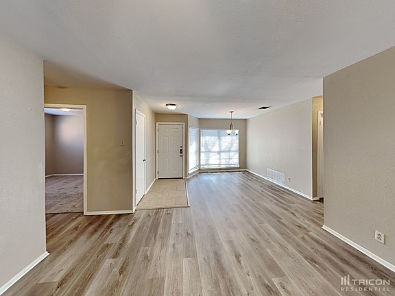 2nd image of 10523 Breeds Hill Dr