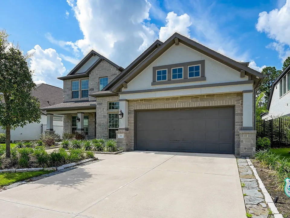 41 Snowdrop Lily Dr