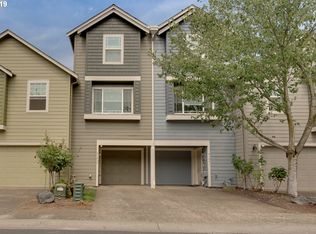 21837 NE Larkspur Ln, Fairview, OR 97024