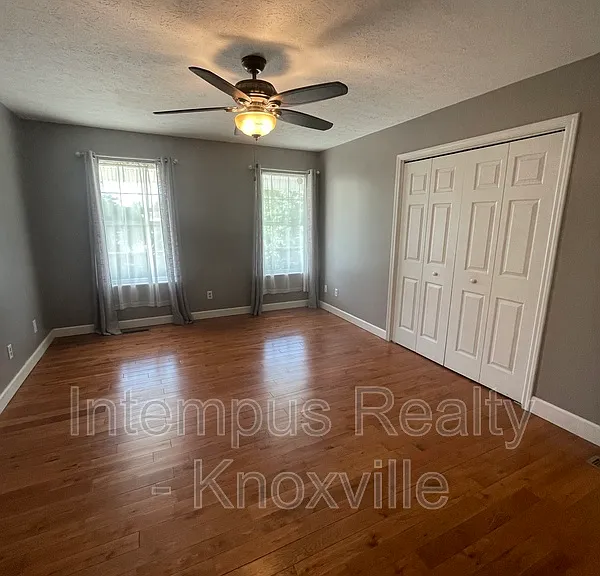 7728 Chapel Bend Dr — Photo 14