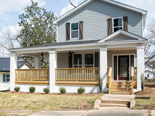 132 College St, Chester, SC 29706