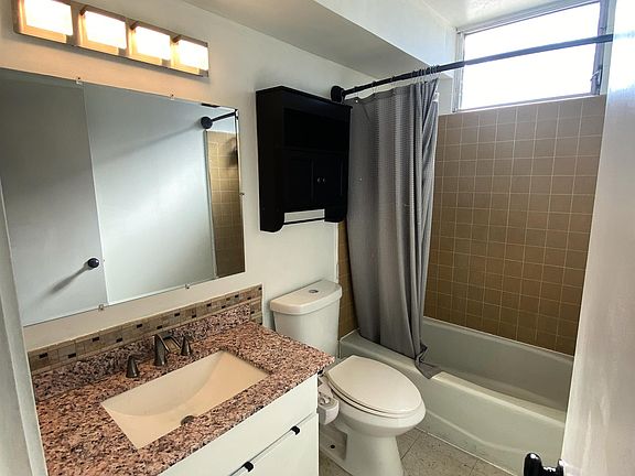 5th image of 906 Lehua Ave #A302