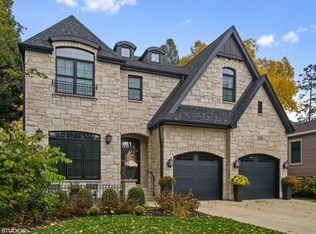 191 S Sunnyside Ave, Elmhurst, IL 60126