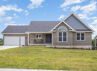 510 Claiborne Dr, Dry Ridge, KY 41035
