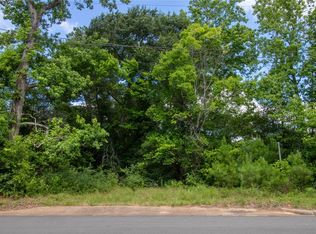 3800 Boettcher Dr, Huntsville, TX 77340