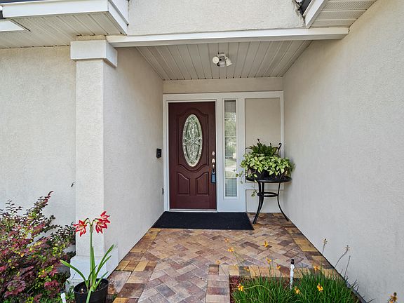 4th image of 9567 STRATHAM Court