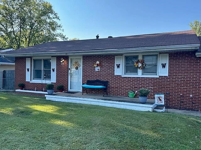 1st image of 3035 Elmwood Dr