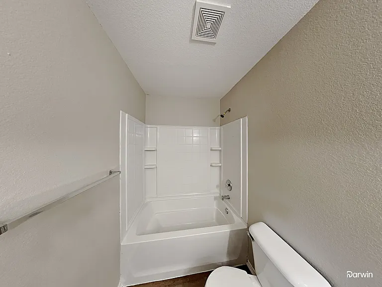 9200 Troy Dr — Photo 17