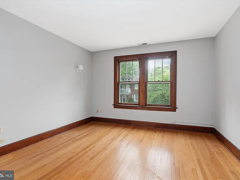 1431 N Fillmore St — Photo 26