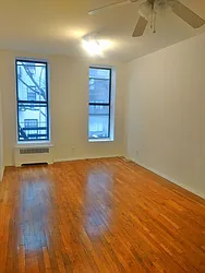 Rented by MOTION New York