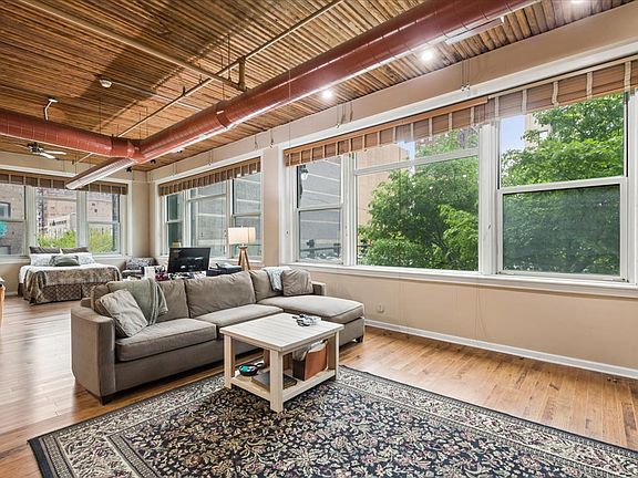 4th image of 900 S Wabash Ave APT 206