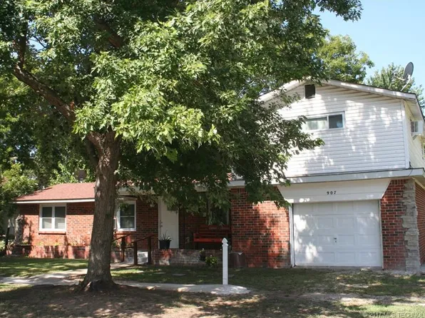 907 S Maple St, Paden, OK 74860