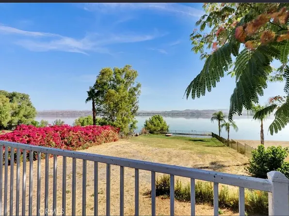 17572 Grand Ave, Lake Elsinore, CA 92530