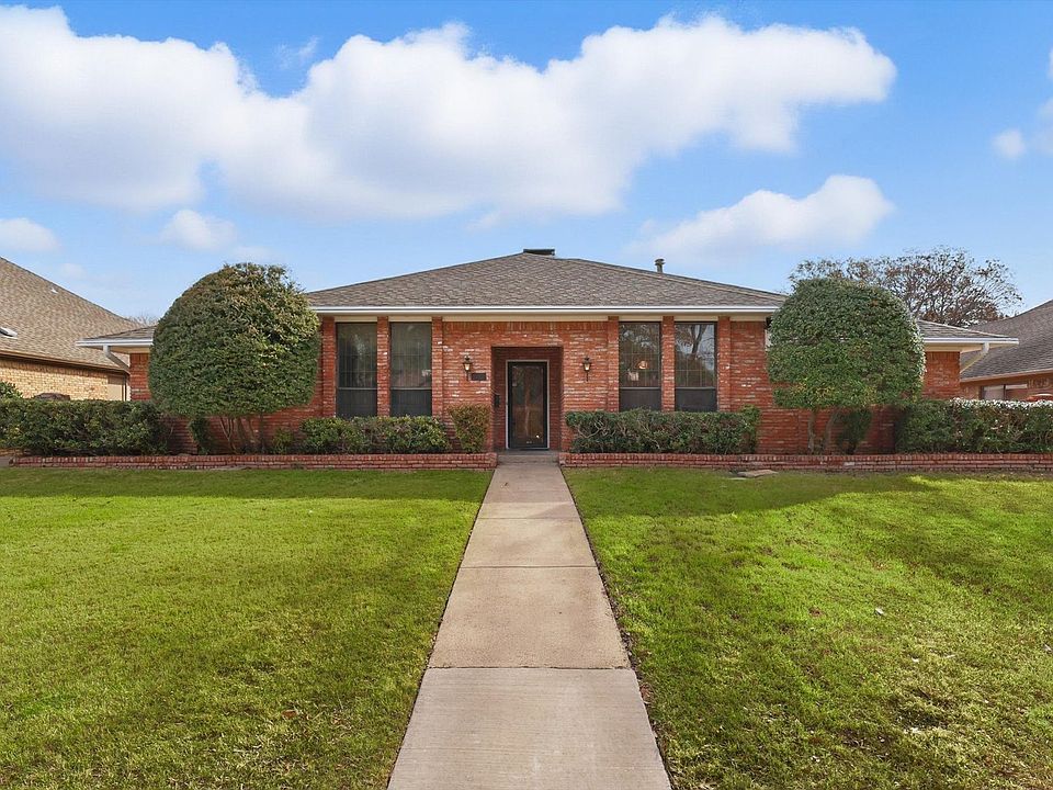 1st image of 10126 Woodlake Dr