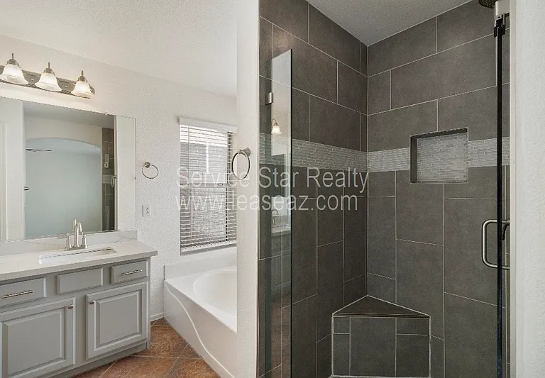 1502 E Maldonado Dr — Photo 29