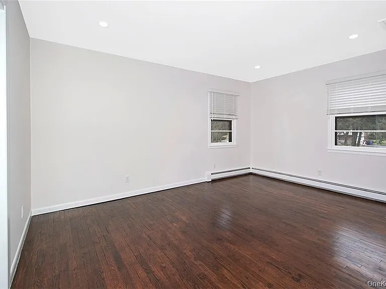 74 Edgewood Rd — Photo 14