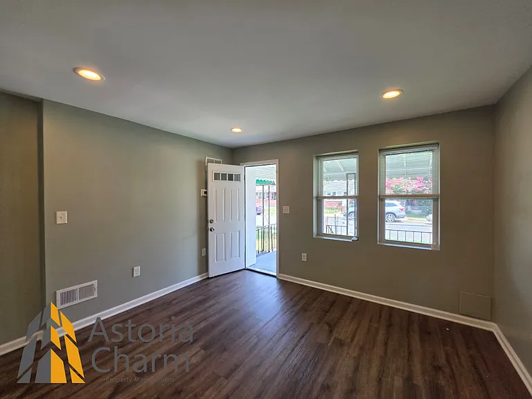 203 Chestnut St — Photo 5