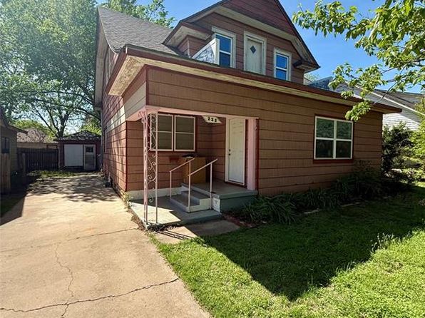 225 S Hill St, Hobart, OK 73651