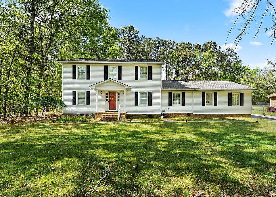 1st image of 127 Chatham Dr