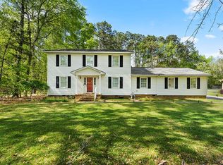 127 Chatham Dr, Greenwood, SC 29649