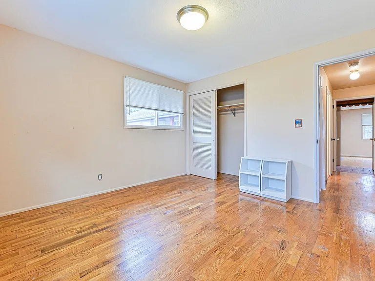 9035 Carol Ave S — Photo 1