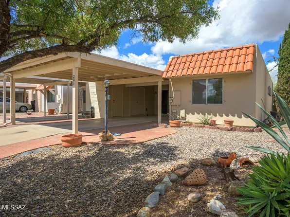 201 N Calle Del Lago, Green Valley, AZ 85614