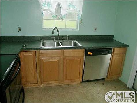 5th image of 430 Avenue A