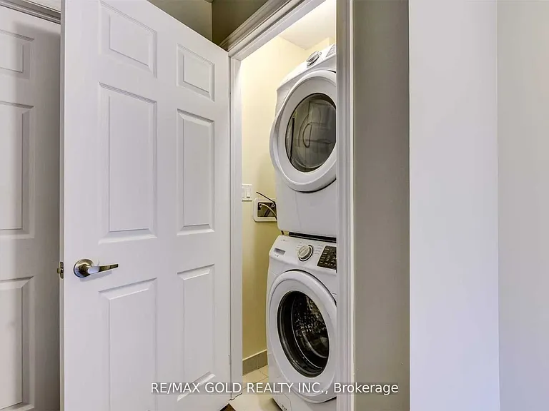 200 Veterans Dr #108 — Photo 10