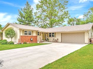 1382 W Exore Ln, Kankakee, IL 60901