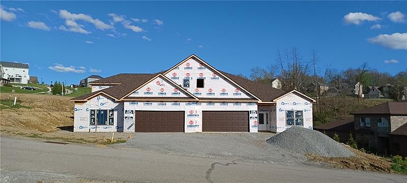2nd image of 4006A Derby Ct